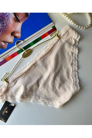 Arlet Kadın Pamuklu Rahat Günlük Kullanım Dantelli Slip/külot Li Krem