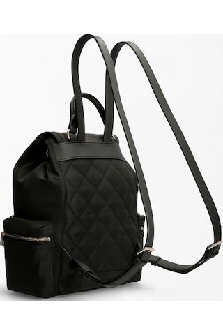 Guess Kadın Sırt Çantası Hweyg839532 Siyah