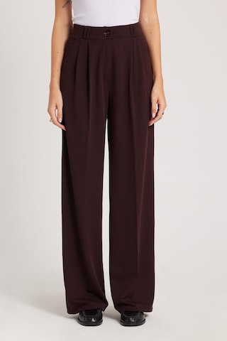 Tudors Kadın Regular Fit Klasik Kesim Yüksel Bel Geniş Paça Kahverengi Pantolon-39581 Kahverengi