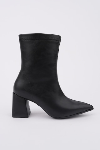 Muggo Codi Sivri Burun Kalın Topuklu Fermuarlı Kadın Bot Siyah