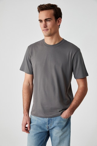 Grimelange Solo Erkek %100 Organik Pamuklu Kalın Dokulu Comfort Fit Bisiklet Yakalı Gri T-shirt Gri