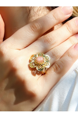 Esha Store Doğal Taş Pembe Kuvars Doğal Taşlı Çiçek Model Telkari Kadın Ayarlanabilir Altın Kaplama Yüzük Euy59 Pembe