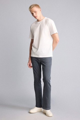 Defacto Sergio Regular Fıt Normal Bel Boru Paça Düz Paça Jean Pantolon E7266ax26smnm55 Gri-nm55