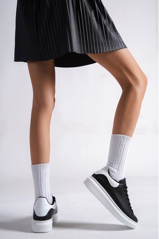 Kocadal Kocadal Samira Beyaz Detaylı Siyah Spor Ayakkabı Muhtelif