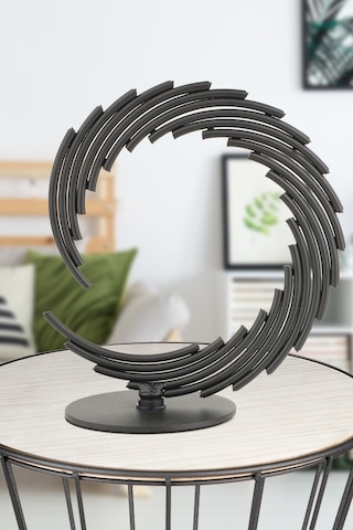 Begüsa Bakü Metal Aksesuar Biblo 18 Cm Siyah