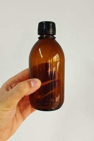 Amber Ecza Şişesi, 300 Ml, Kahverengi Cam, Plastik Contalı Kilit Kapak, Hava Ve Sıvı Sızdırmaz, 28mm Ağız Çaplı, Parfüm Demlemek İçin Uygun, 20 Adet 300 Ml, Siyah Kapak