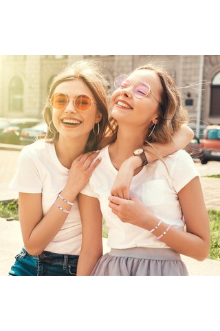 Geeroyoo İki Adet Aşk Kalbi Örgülü Bilezikler - Ayarlanabilir Boyut, Sevgili Arkadaş Hediyesi, Zarf Seçeneği Diğer