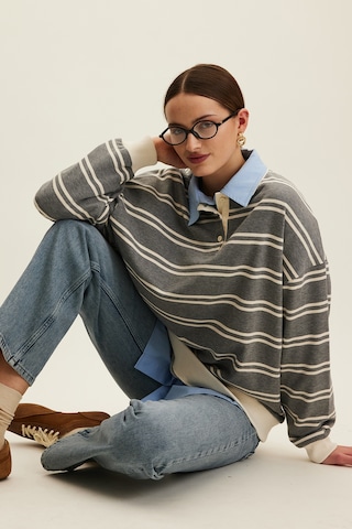 Polo Yaka Oversıze Sweatshırt Gri Gri