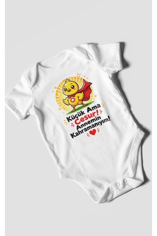 Morivokids Küçük Ama Cesur Annemin Kahramanıyım Kısa Kollu Bebek Body %100 Pamuk Beyaz