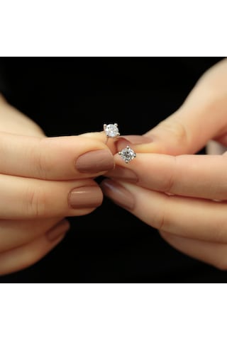 Lova G Renk 1,02 Karat Pırlanta Tektaş Küpe - HRD Sertifikalı