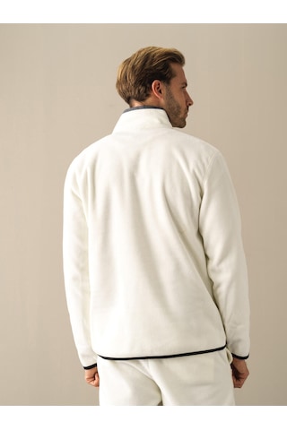 Xint Ekru Regular Fit Dik Yaka Polar Sweatshirt 300276 Beyaz