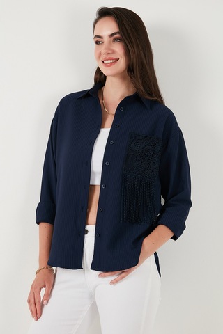 Lela Regular Fit Güpürlü Cep Detaylı Uzun Kollu Bayan Gömlek 6773215 Lacivert