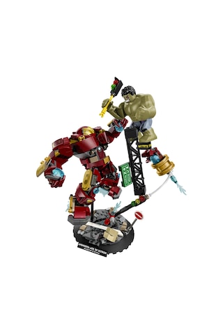 LEGO® ǀ Marvel Efsanevi Savaş: Hulkbuster, Hulk’a Karşı 76343 - 9 Yaş ve Üzeri Çocuklar için Yaratıcı Oyuncak Yapım Seti (413P)
