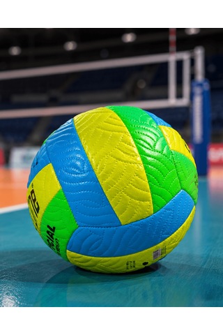 Dayanıklı Voleybol Topu Yumuşak Dokulu Dengeli Sekme Yapısı Siyah