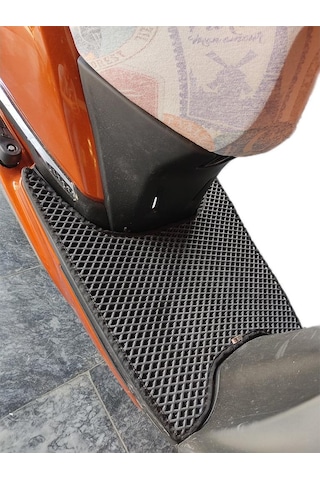 Bod Scooter Tvs Jüpiter Motor 125 CC 3D Havuzlu Paspas Siyah