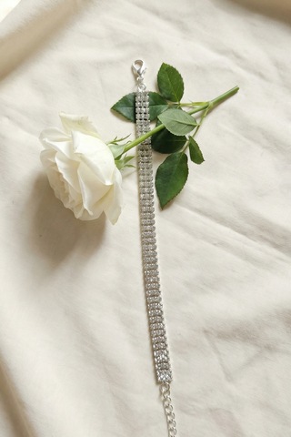 Valmont Accessories 16+2 Cm Ayarlanabilir Beyaz Taşlı Işıltılı 3 Sıra Su Yolu Kadın Bileklik Gümüş