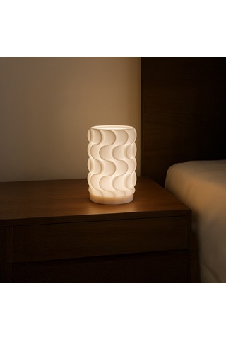 Modern Dalgalı Tasarımlı Masa Lambası Bej
