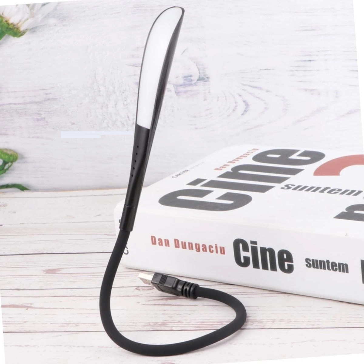 Buradabuldun Usb Girişli 14 Ledli 3 Kademeli Dokunmatik Masa/kitap Okuma Lambası Ledi Siyah Çok Renkli