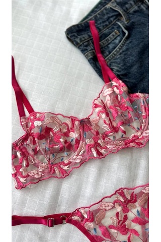 Suısy Pink Blossom Fuşya Çiçek Nakışlı Sütyen Külot Takımı