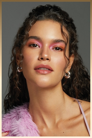 Note Cosmetics Iconic Sheer Lipstick Nemlendirici Parlak Ruj 202 Soulmate Nemlendirici Parlak Ruj - Nude 202