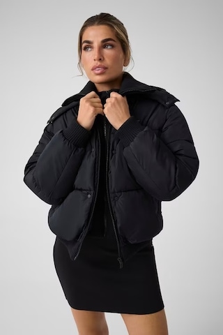 Guess Virginia Kapüşonlu Kadın Şişme Mont V6bl09w4391 Siyah