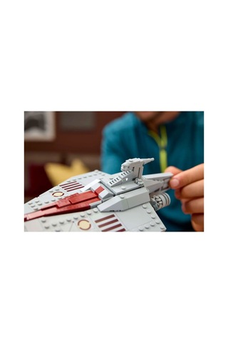 75404 - Acclamator Sınıfı Hücum Gemisi 450 Parça +18 Yaş