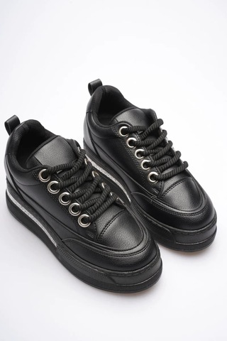 Trendella Kadın Siyah Tabanlı Siyah Gizli Topuklu Sneaker Tr04ms01d Beyaz