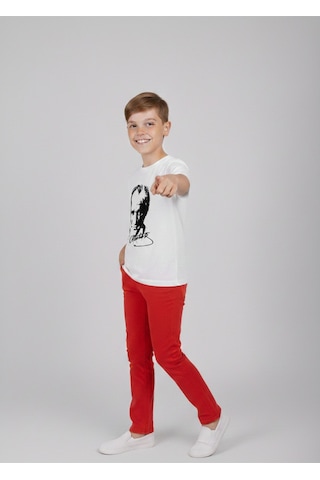 Nacar Store Erkek Çocuk Atatürk Baskılı T-shirt Ve Kırmızı Keten Pantolon Takım 23nisan Ve Özel Günler Kırmızı-beyaza Siyah Atatürk