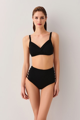 Suwen Kaplı Bantlı Toparlayıcı Bikini Üst Sbn25380012 Siyah