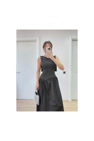 Butik İstanbul Arkası Kanatlı Uzun Elbise- Siyah