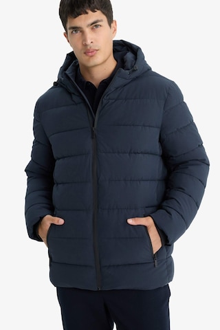 Defacto Su İtici Slim Fit Dar Kesim Astarlı Kapüşonlu Fermuarlı Cepli Dolgulu Mont R0216az25aunv64 Lacivert-nv64
