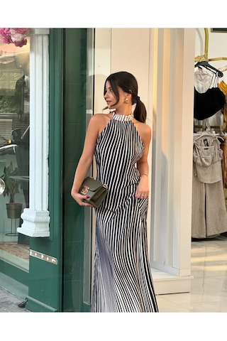 Fashion Cocktail Dikey Çizgili Boyundan Bağlamalı Diz Hizası Salaş Bol Kesim Kolsuz Saten Elbise Beyaz