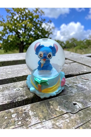 9cm-6cm Dondurmalı Figürlü Işıklı Stitch Kar Küre 9x6