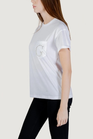 Guess Kısa Kollu Bisiklet Yaka Cepli G Logolu Kadın Beyaz T-shirt W6gı17k3037-g011 Beyaz