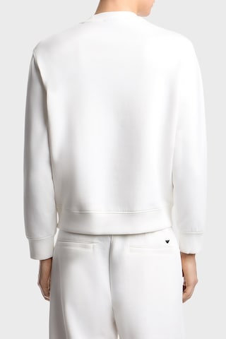 Emporio Armani Pamuklu Regular Fit Bisiklet Yaka Sweat Erkek Sweat Em004541 Af10013 M0306 Beyaz