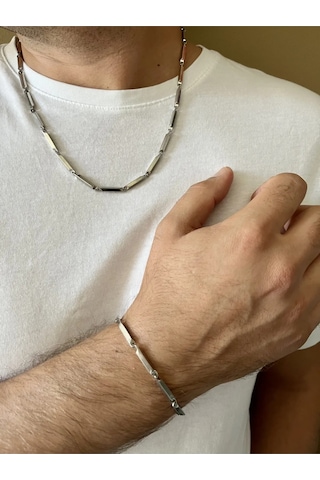 Küp Üçgen Model 1.sınıf Çelik Üzeri Gümüş Kaplama Kolye Ve Bilekl Silver