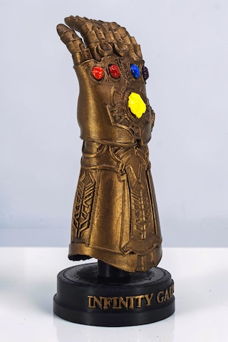 Thanos Sonsuzluk Eldiveni Figürü 20 Cm
