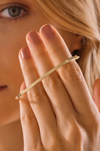 14 Ayar Altın Lazer Grek Desenli Kelepçe Bilezik - Mmblk-33034 Sarı Altın