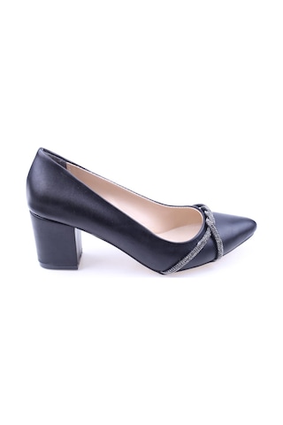 Bilener 450 Kadın Kapalı Taşlı Kısa Kalın Ökçeli Stiletto Ayakkabı Siyah Cilt