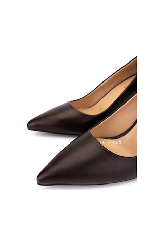 Tamer Tanca Kadın Hakiki Deri Kahverengi Topuklu Ayakkabı 1132 570 Bn Ayk Sk25-26 Kahve Derı Kahverengi