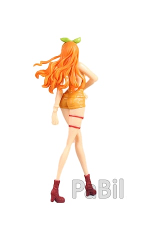 One Piece Anime Manga Aksiyon Figür 17 Cm - Nami