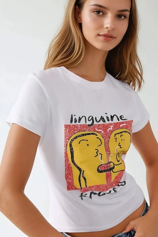 Hiccup Dar Kesim Desenli Yuvarlak Yaka T-shirt Çok Renkli