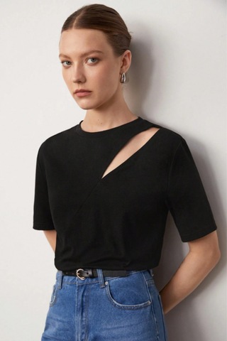 Cool Tarz Omuz Dekolteli Basic Kadın Tişört Modern Kesim Günlük Bluz Siyah