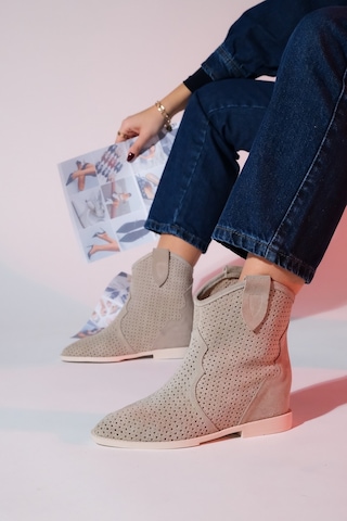 Luvishoes Loivos Bej Süet Hakiki Deri Delikli Kadın Gizli Topuk Yazlık Bot Bej