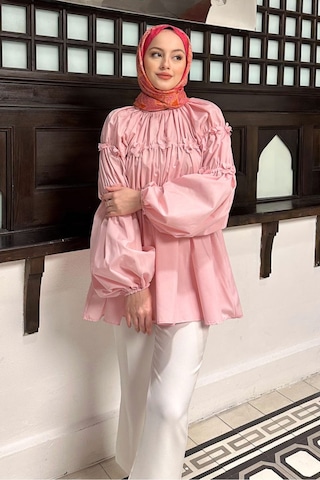 Unika Boutique Mini Çiçekli Kadın Tesetettür Gömlek Pembe