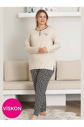 Kadın Desenli Bisiklet Yaka 3 Düğmeli Yırtmaç Detaylı Büyük Beden Viskon Uzun Kol Pijama Takımı Bej