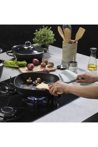 Schafer Gastronomie Master Granit Tava 26cm-siyah Kırmızı