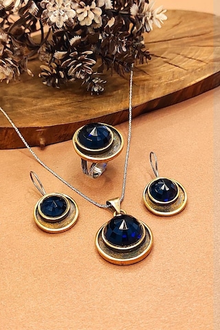 Kadın Otantik Gümüş Set Tasarım Safir Taşlı Kolye Küpe Ayarlanabilir Yüzük Aks-2049 Kadın Otantik Gümüş Set Tasarım Safir Taşlı Kolye Küpe Ayarlanabilir Yüzük Aks-2049