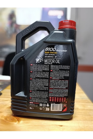 Motul 8100 Eco-clean 0w-30 5lt.