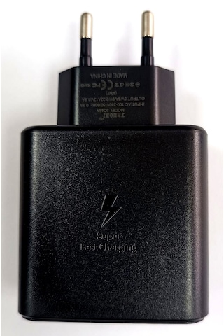 Jnuobi JC45A 45 W Type-C Süper Hızlı Şarj Cihazı Siyah